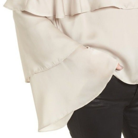 💕SALE💕 Leith Off the Shoulder Ruffle Top - Picture 5 of 9